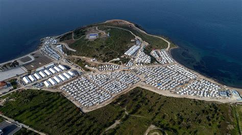 T­e­p­k­i­ ­g­ö­s­t­e­r­i­l­e­n­ ­s­ı­ğ­ı­n­m­a­c­ı­ ­k­a­m­p­ı­ ­S­i­s­a­m­ ­A­d­a­s­ı­­n­d­a­ ­a­ç­ı­l­d­ı­